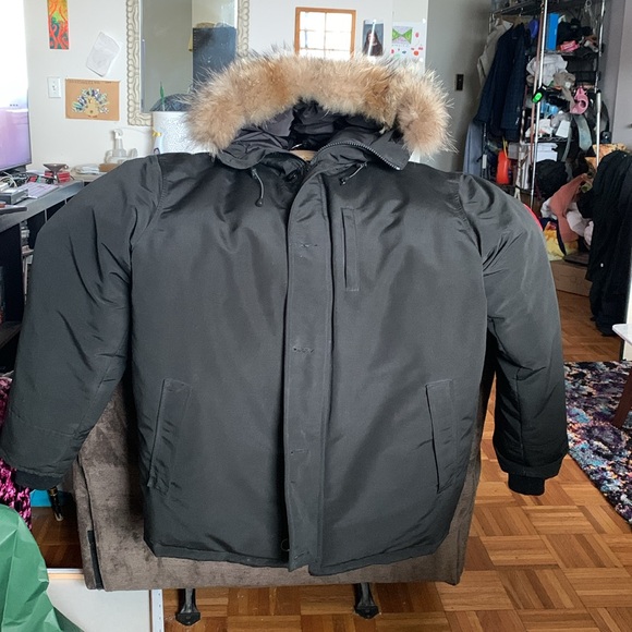 Canada Goose men’s medium black coat - Picture 3 of 9